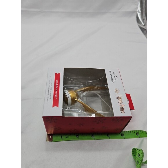2024 New Hallmark Harry Potter Golden Snitch Red Box Christmas Ornament - Picture 11 of 12